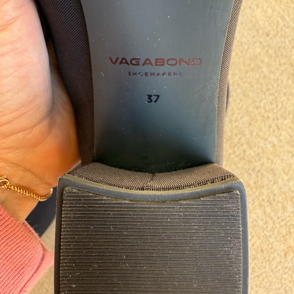 Vagabond Black Heeled Boots - Picture 8 of 10